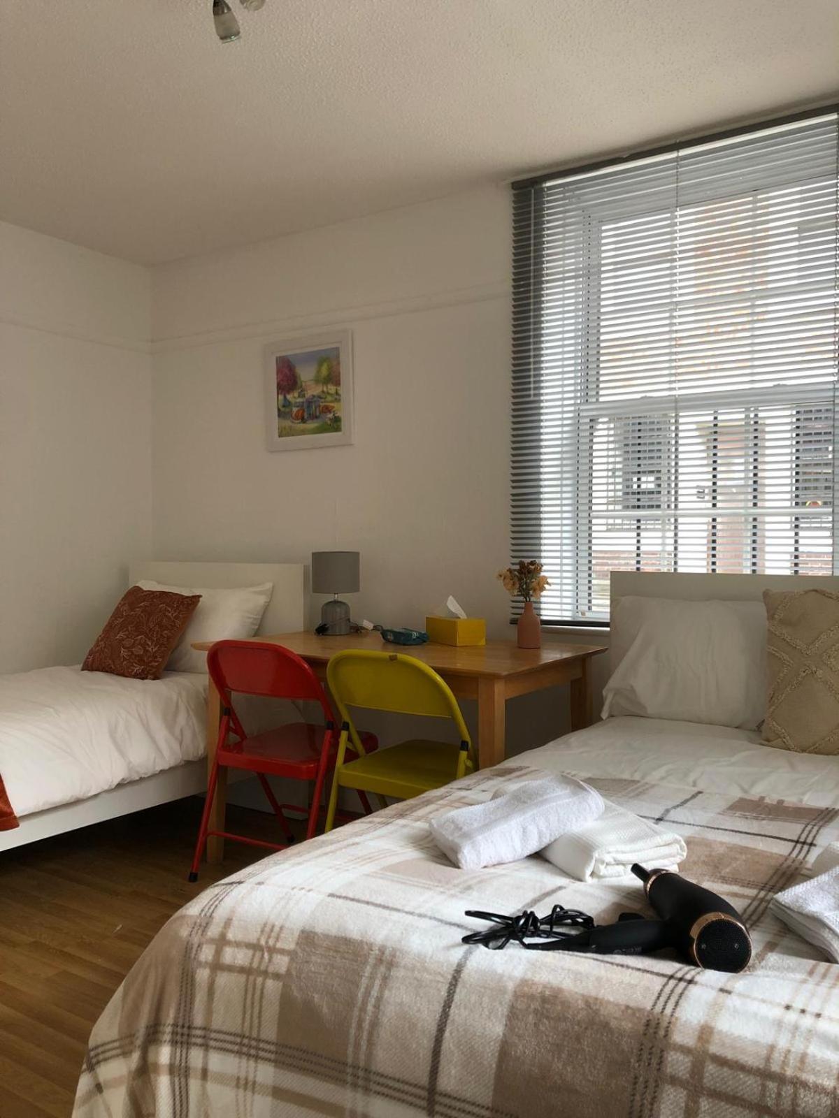 Comfy Private Bedrooms Near O2 Forum Kentish Town, Camden London Exterior foto