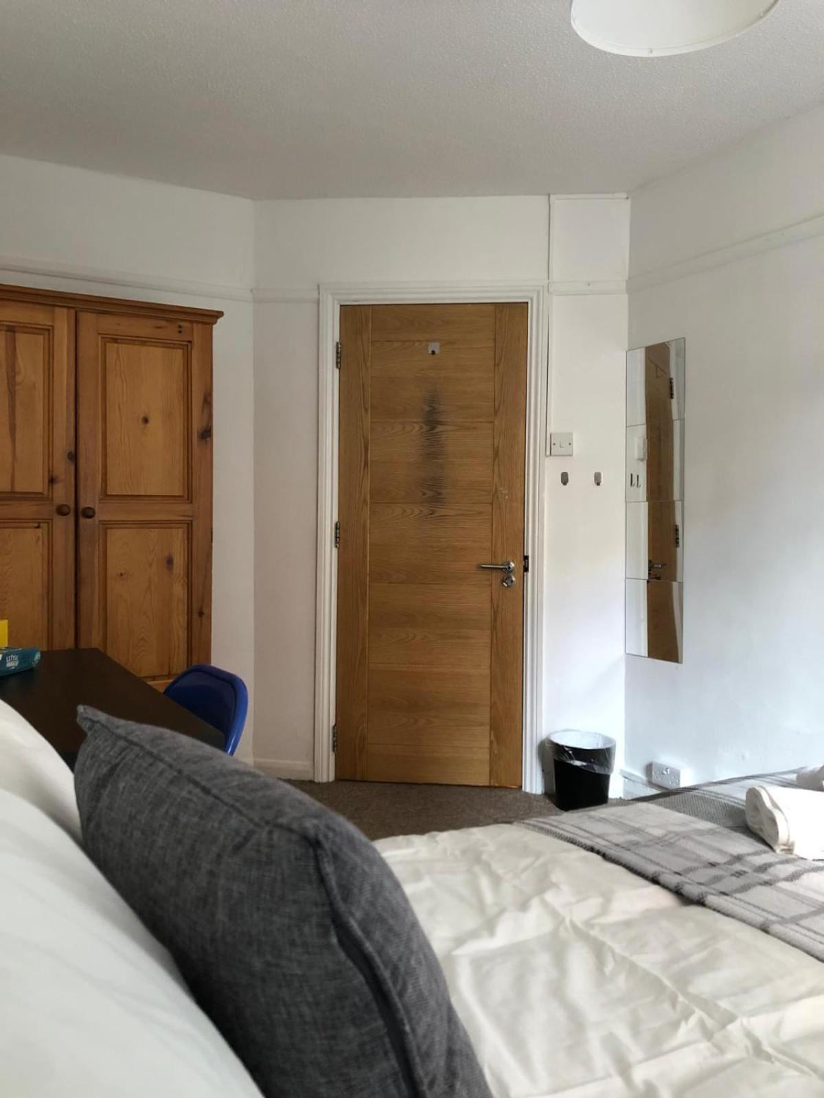 Comfy Private Bedrooms Near O2 Forum Kentish Town, Camden London Exterior foto