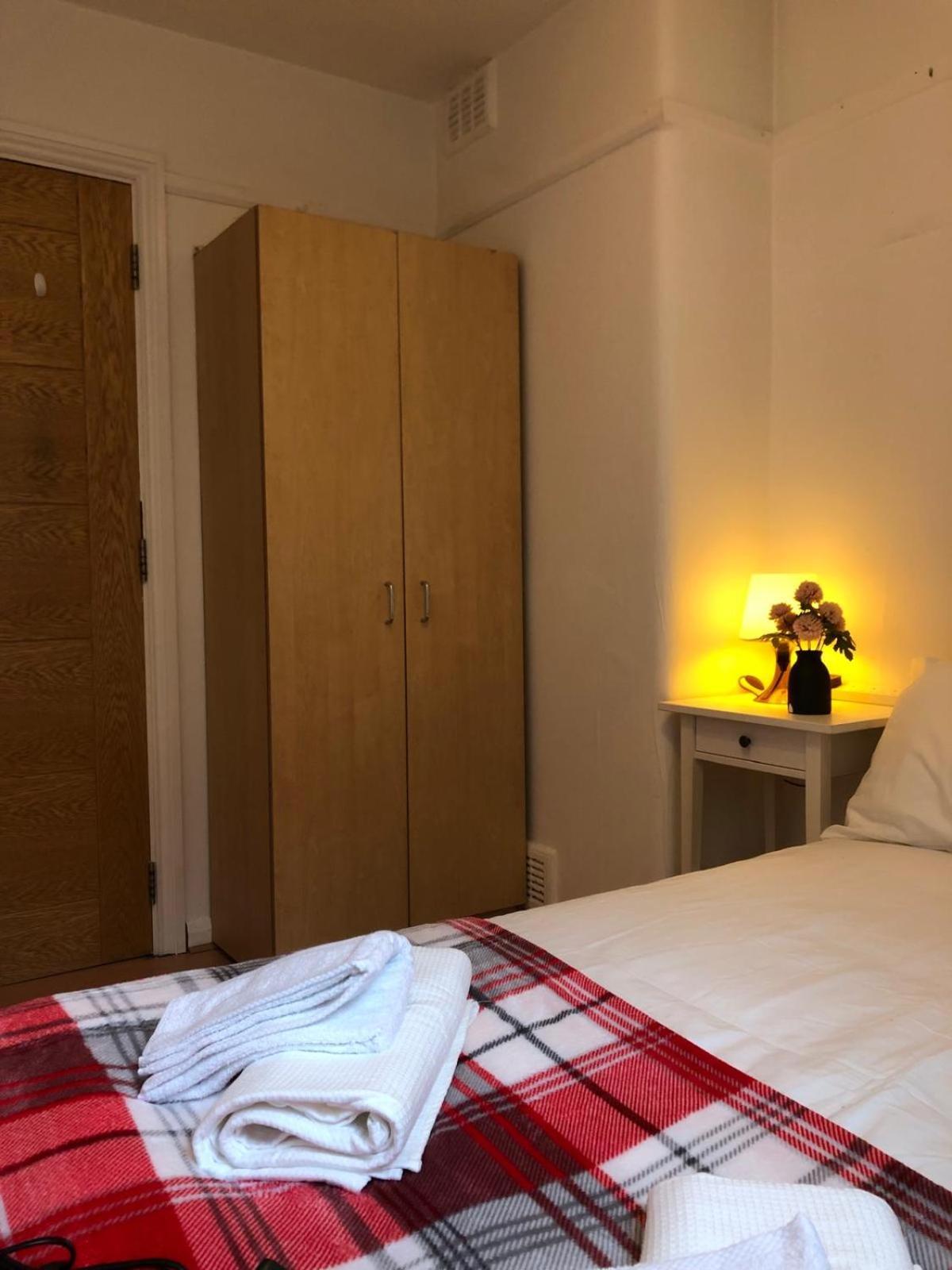 Comfy Private Bedrooms Near O2 Forum Kentish Town, Camden London Exterior foto
